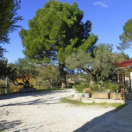 בית נופש In Near Camargue Reserve *