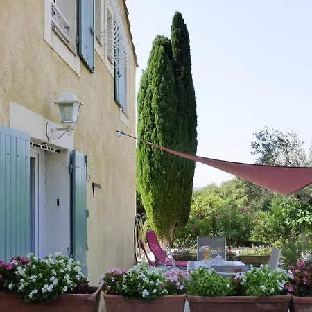 With Private Terrace, * Bellegarde (Gard)